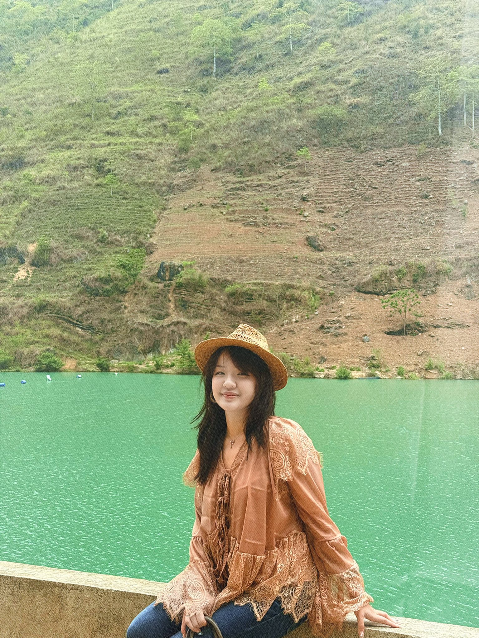 gái đẹp sông nho quế